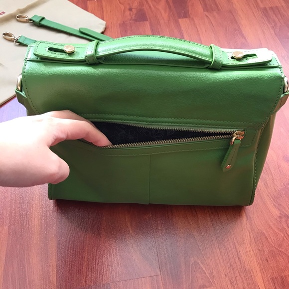 Hiroshima authentic leather bag/crossbody bag - Picture 3 of 14